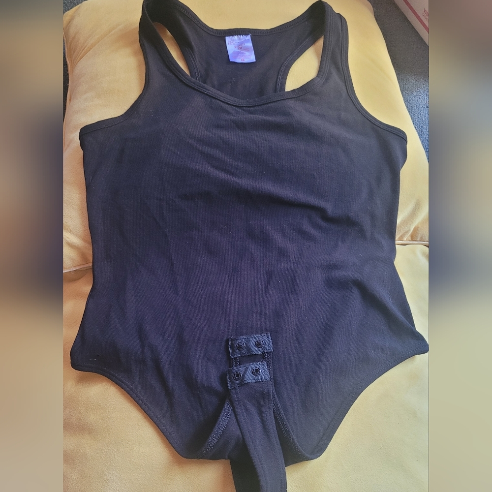 XSmall onesy BNWOT